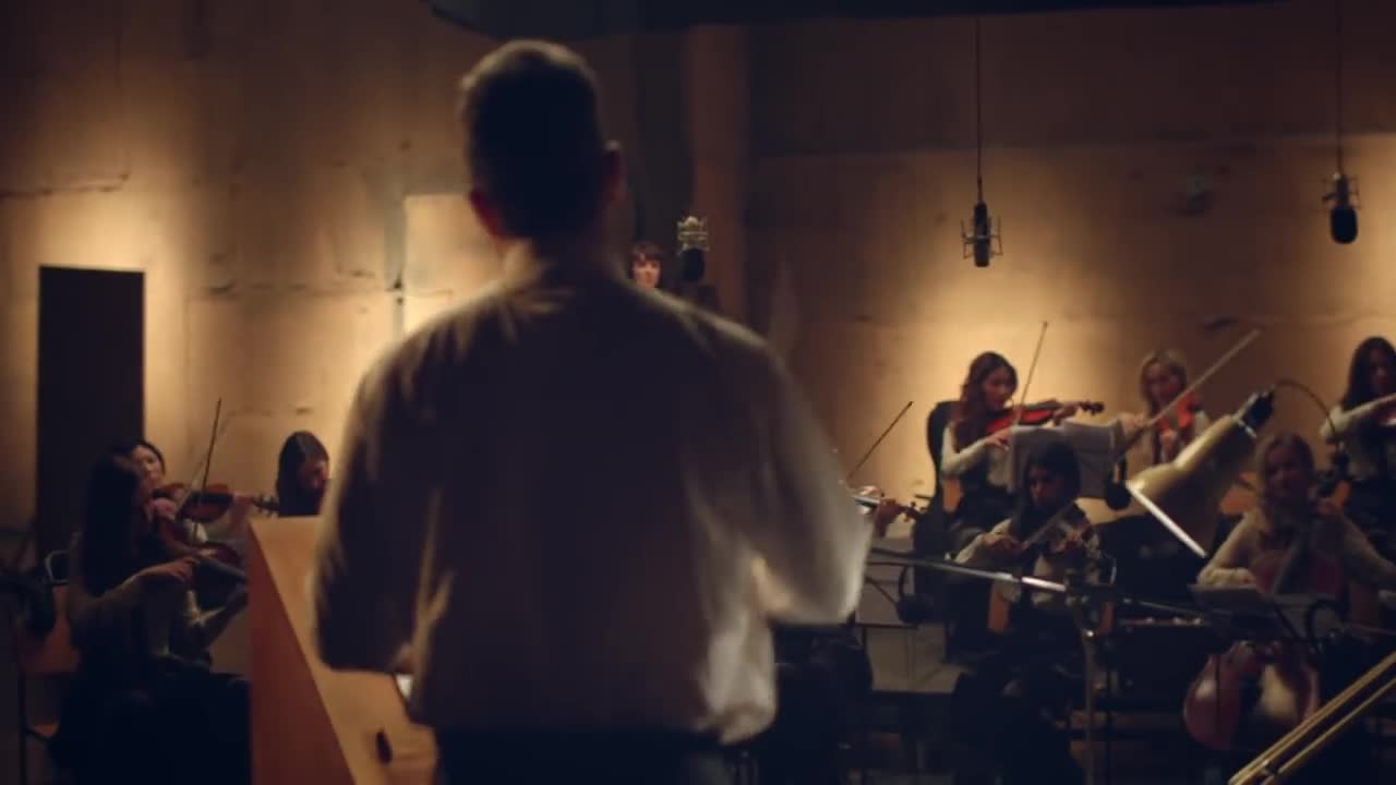 Robbie Williams - Different