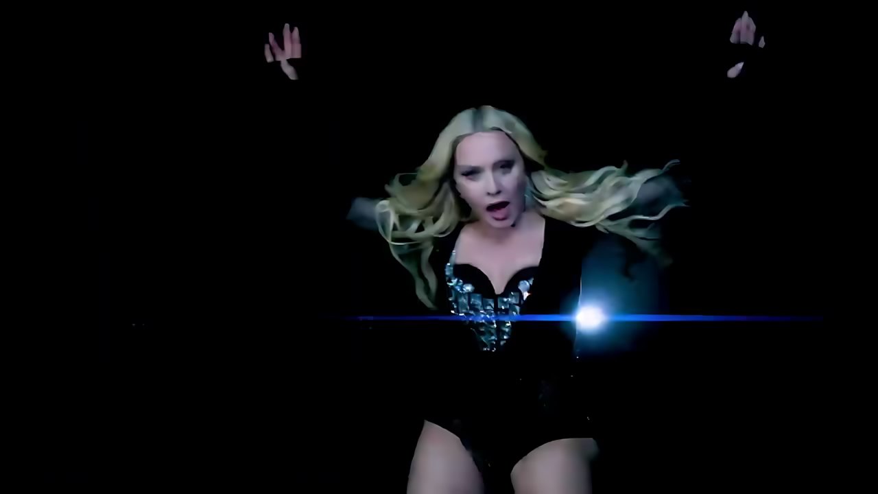 Sabrina Carpenter - Bring Your Love