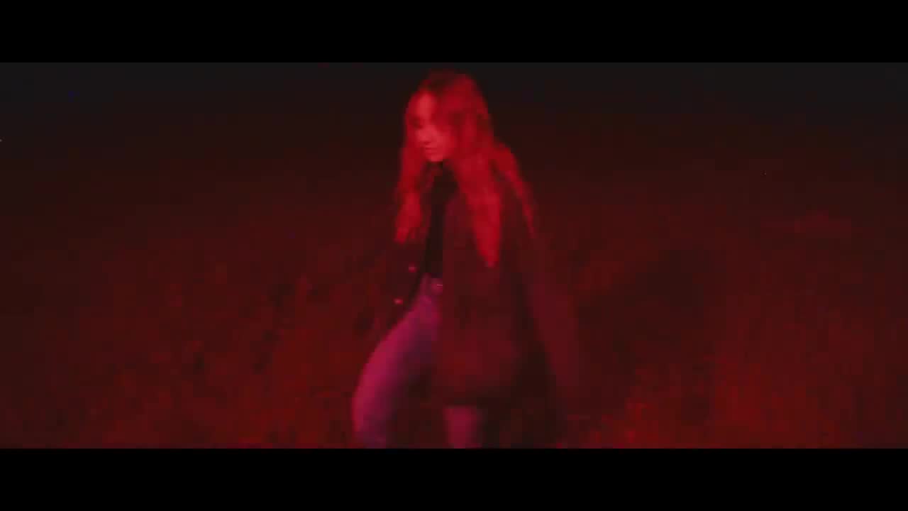 Sabrina Carpenter - Exhale