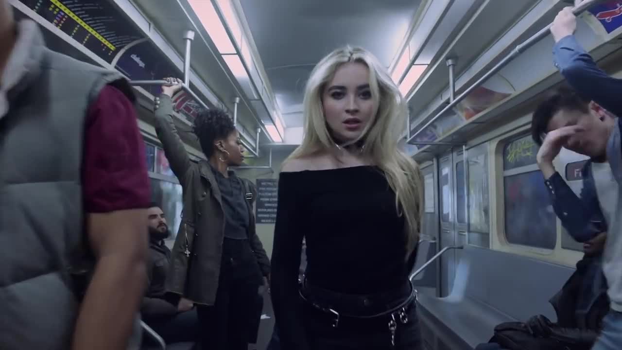 Sabrina Carpenter - Thumbs