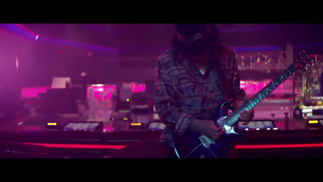Santana - Feel It Coming Back