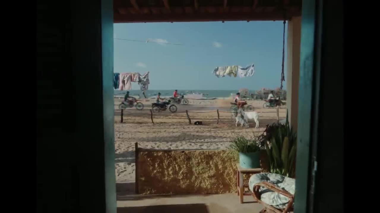Selena Gomez - Baila conmigo