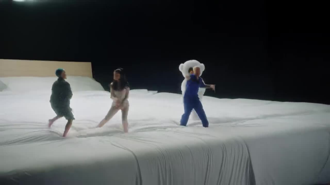 Selena Gomez - I Can’t Get Enough