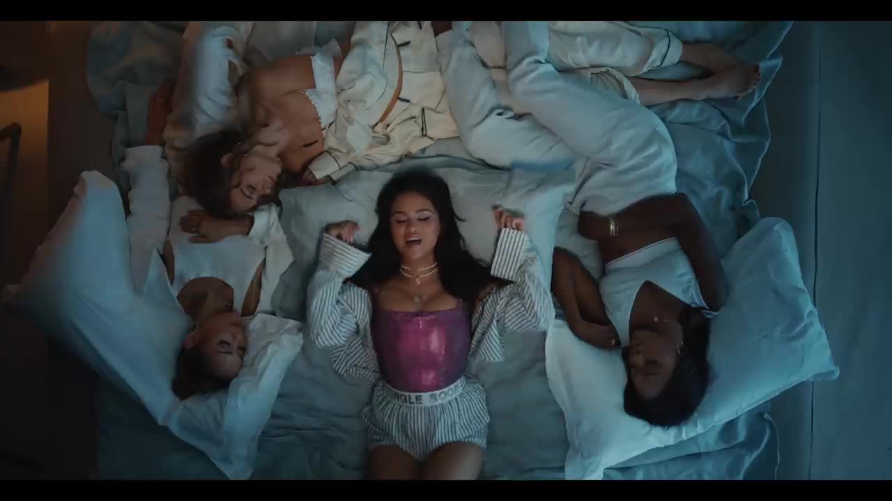 Selena Gomez - Single Soon