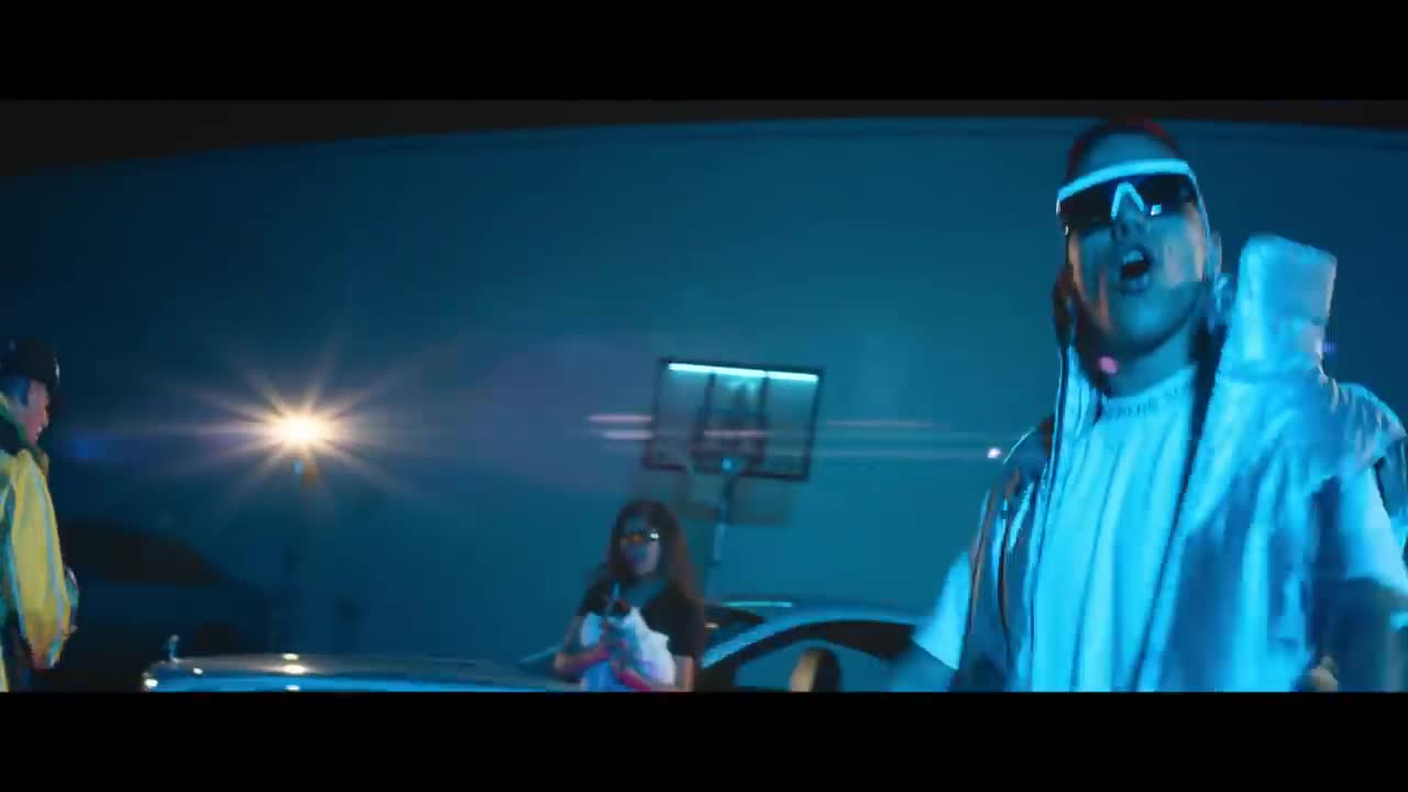 Sfera Ebbasta - Happy Birthday