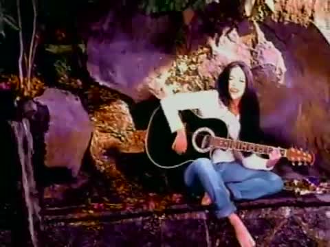 Shakira - ¿Dónde estás corazón?