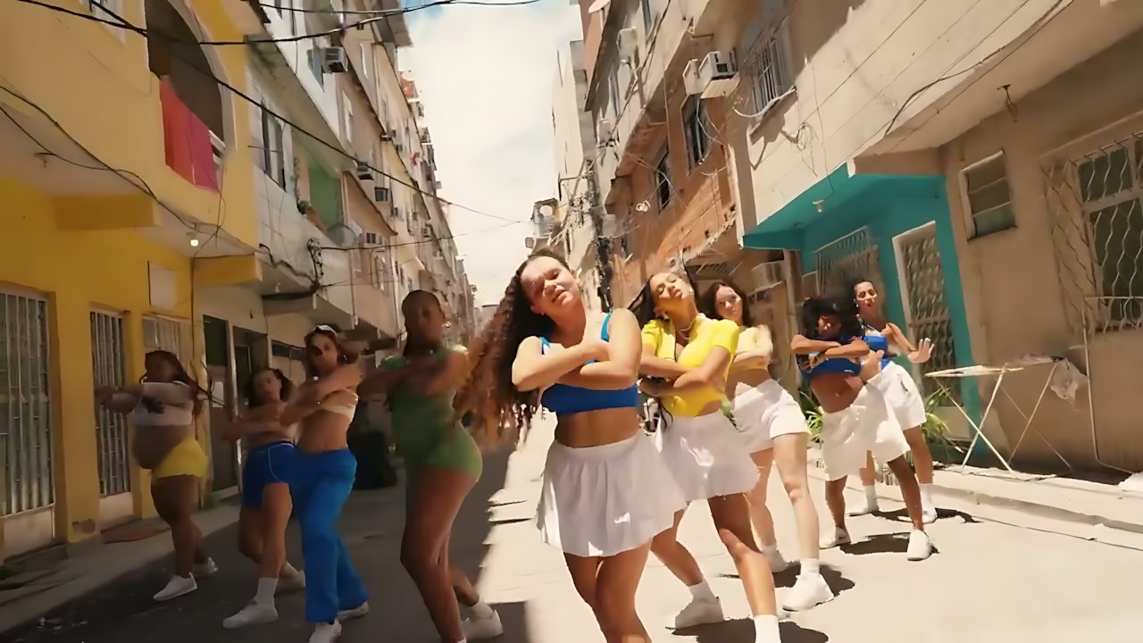 Shakira - Estoy aquí (remix)