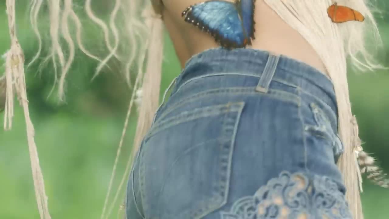 Shakira - Me enamoré