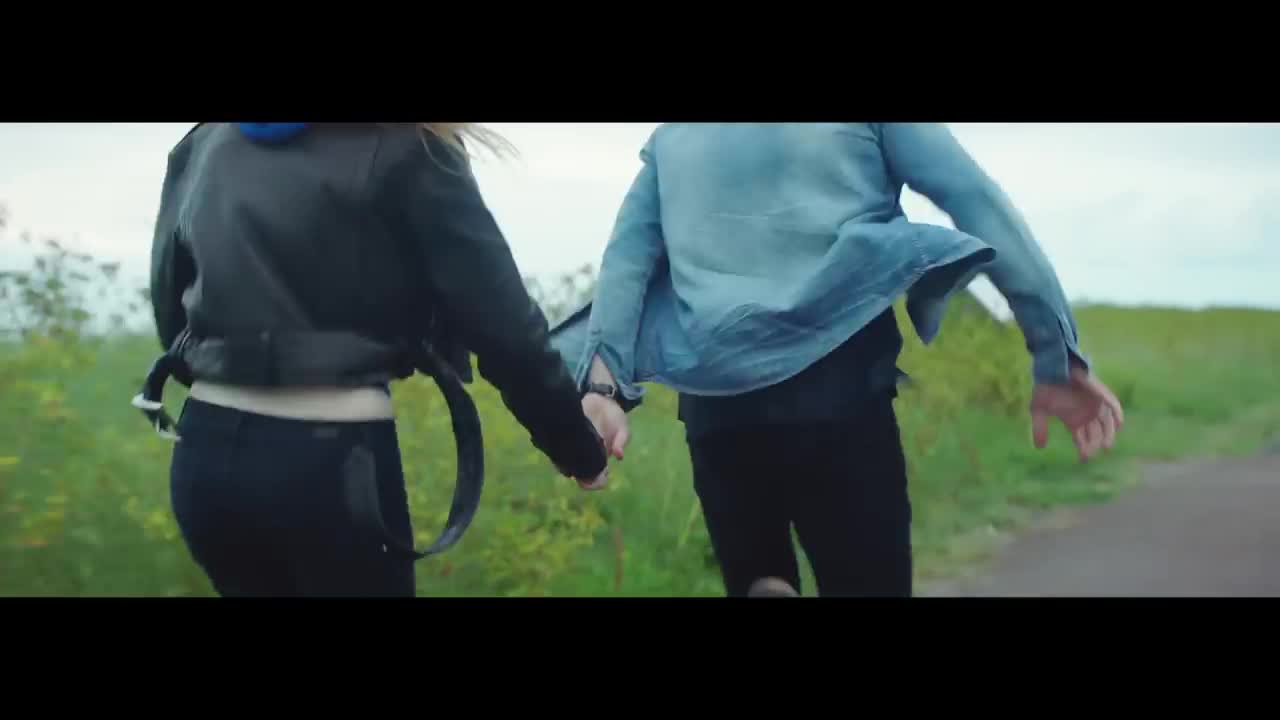 Shawn Mendes - There’s Nothing Holdin’ Me Back