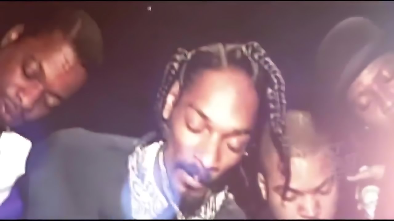 Snoop Dogg - Back In Business