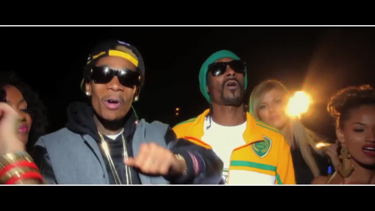 Snoop Dogg - Young, Wild & Free