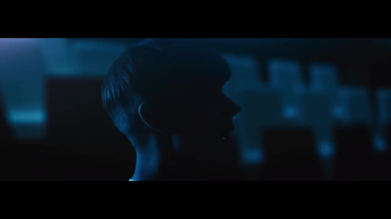 Steve Aoki - Are You Lonely by