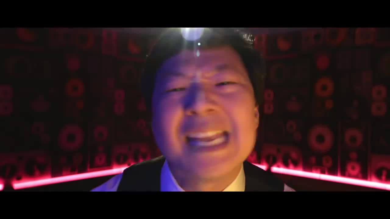 Steve Aoki - Waste It on Me