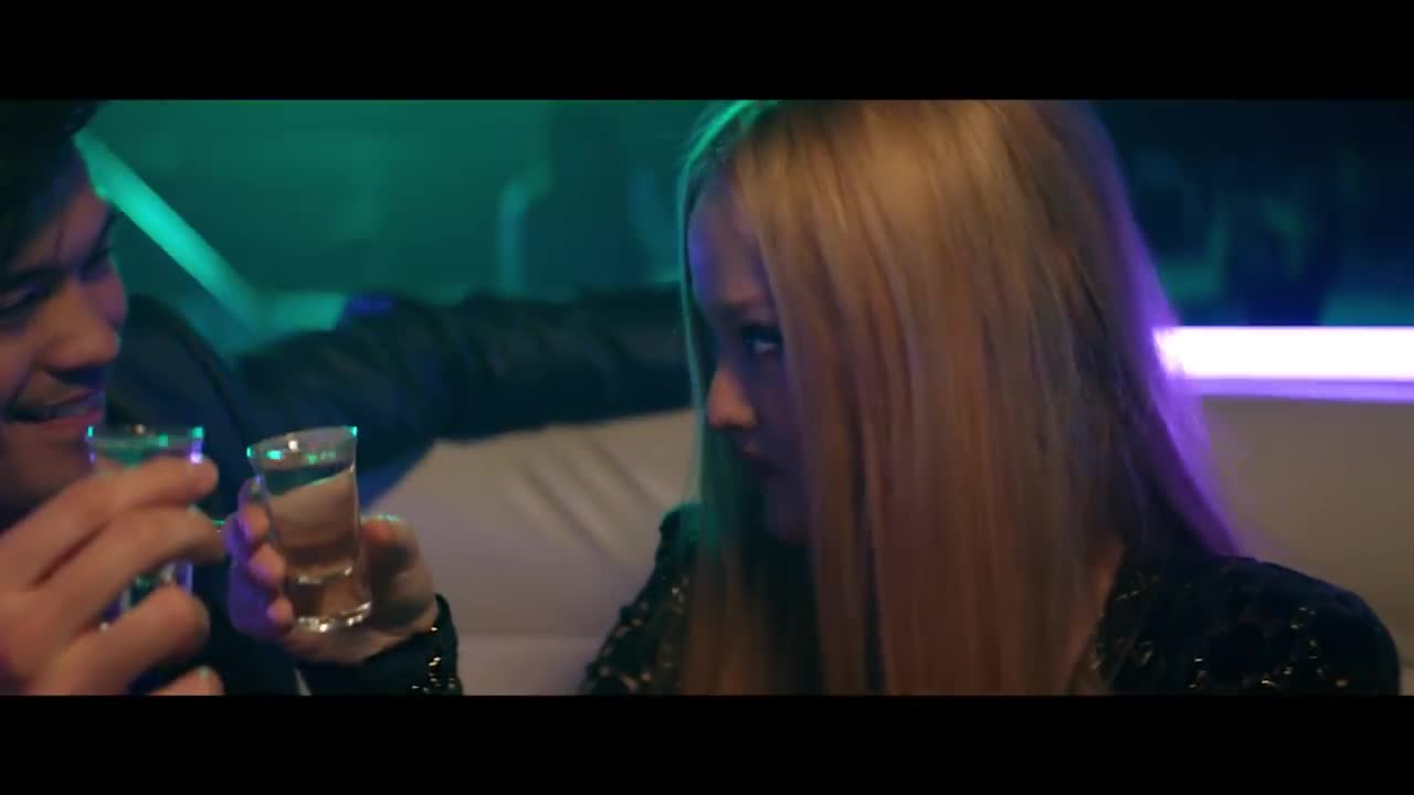 Steve Aoki - Waste It on Me