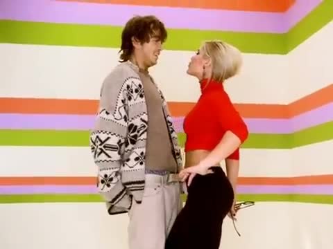 Sugababes - Push the Button