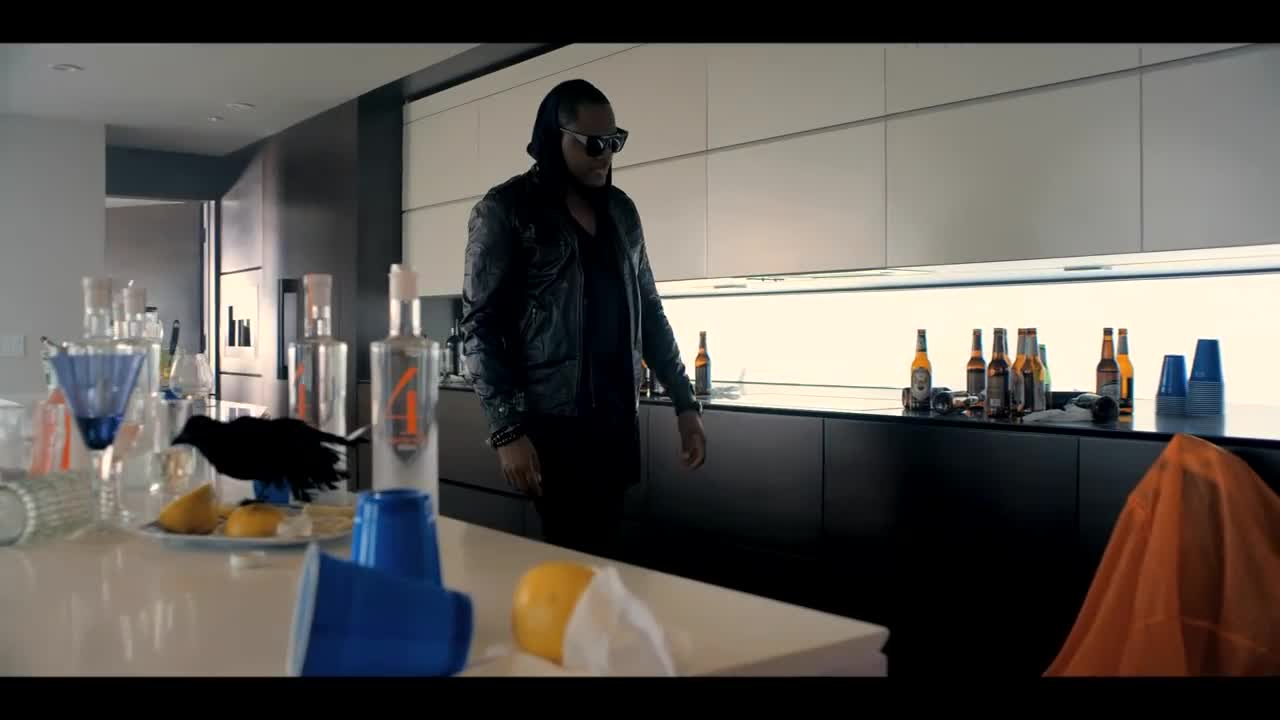 Taio Cruz - Hangover