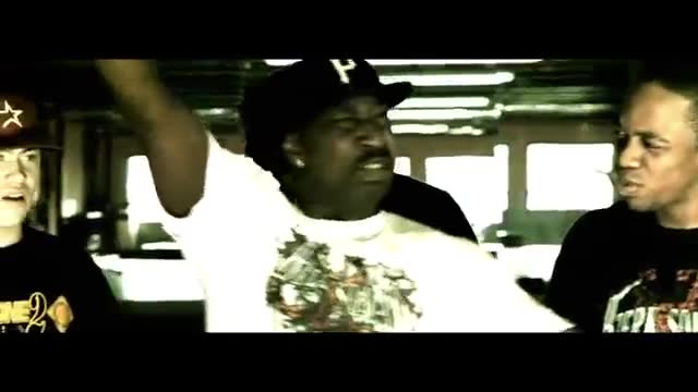 Taktika - Désarmé jusqu’aux dents