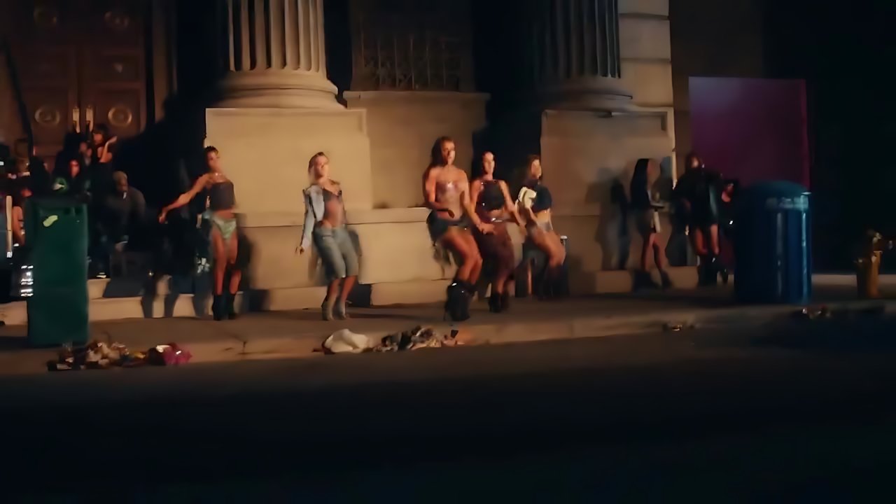 Tate McRae - It's ok I'm ok