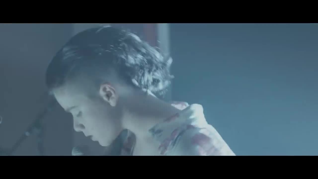 The 1975 - Heart Out