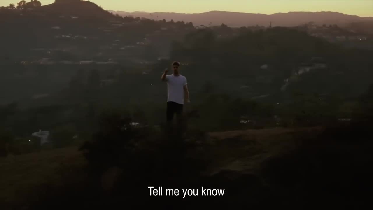 The Chainsmokers - Beach House