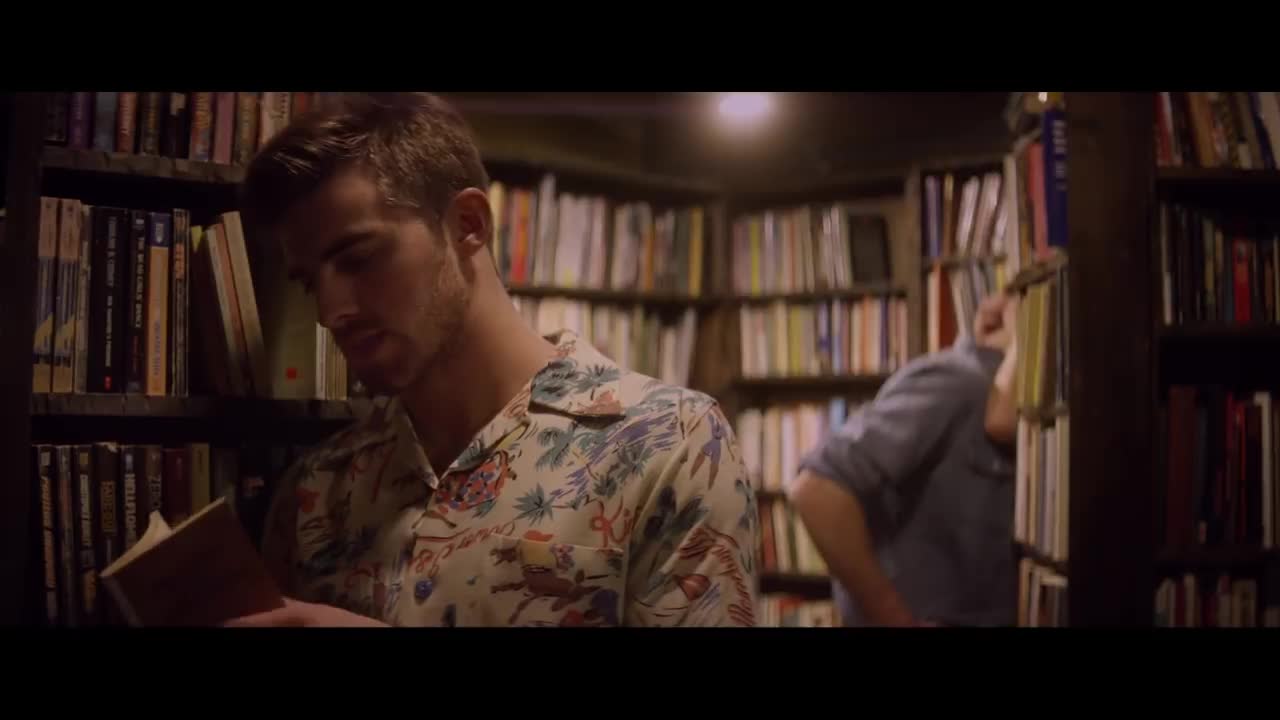 The Chainsmokers - Let You Go (Tiësto remix)