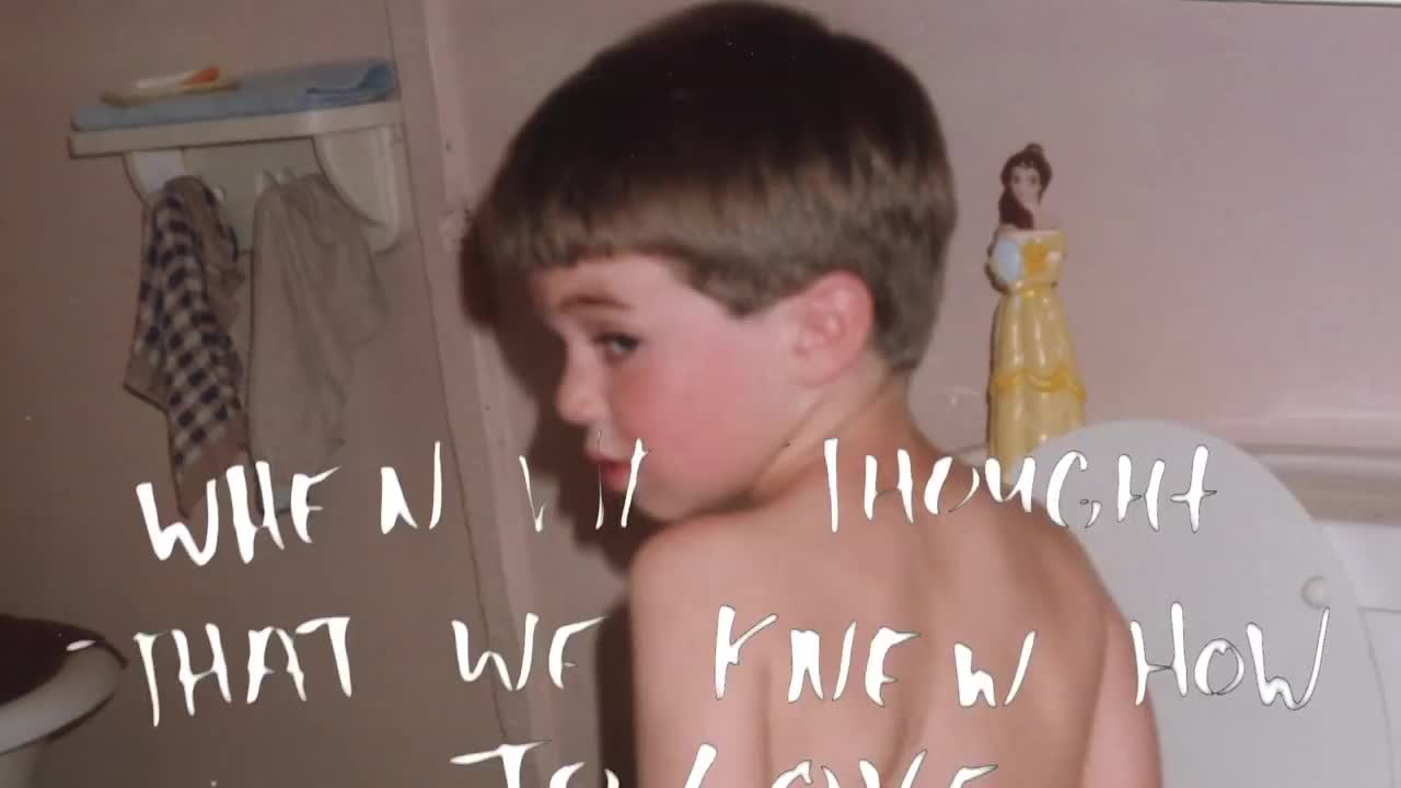 The Chainsmokers - Young