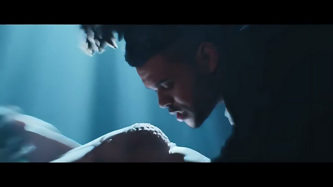 The Weeknd - Earned It