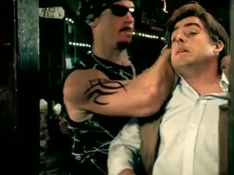 Toby Keith - I Love This Bar