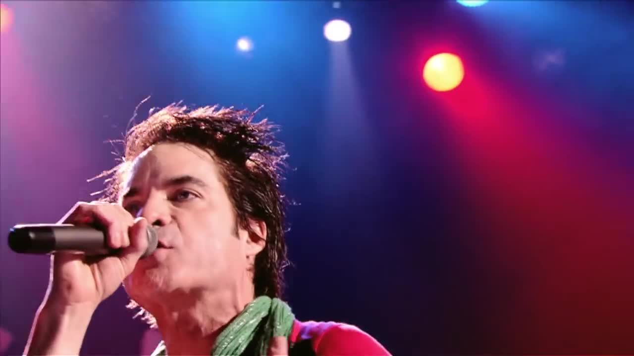 Train - Shake Up Christmas