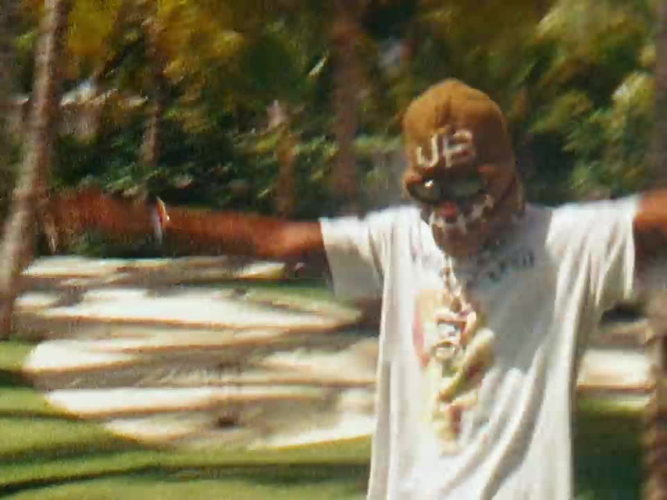 Travis Scott - ESCAPE PLAN