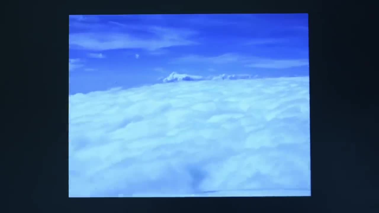 Travis Scott - HIGHEST IN THE ROOM