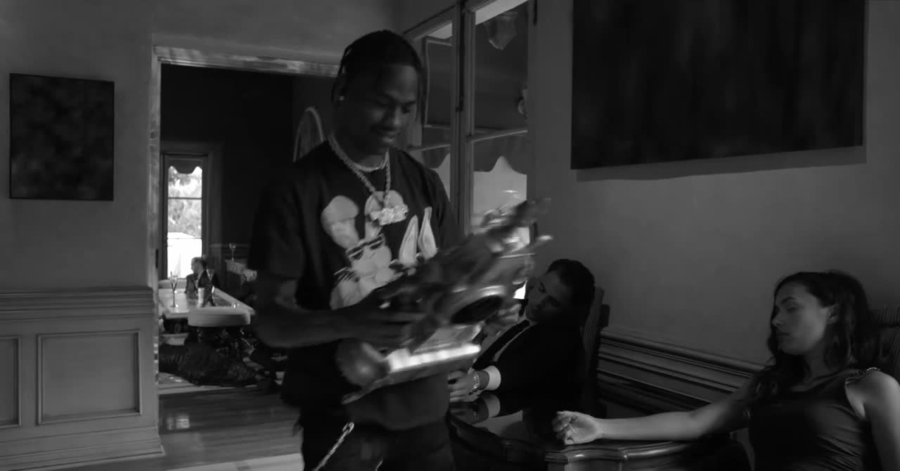 Travis Scott - WAKE UP