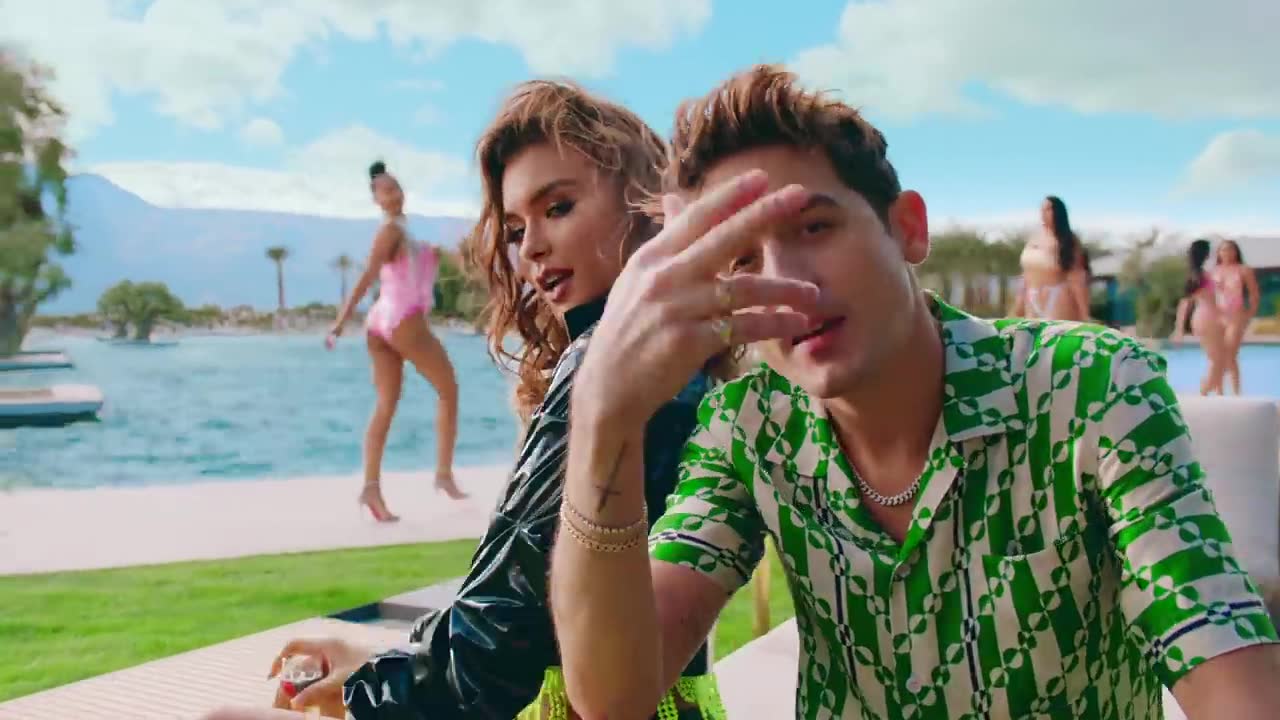 Tyga - Girls Have Fun