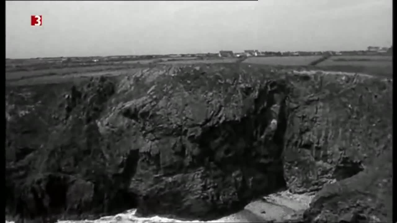 U2 - Van Diemen’s Land