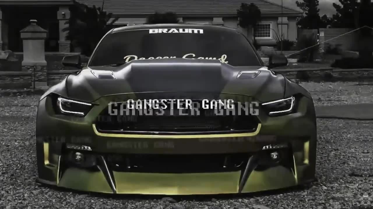 UNAVERAGE GANG - Helter Skelter