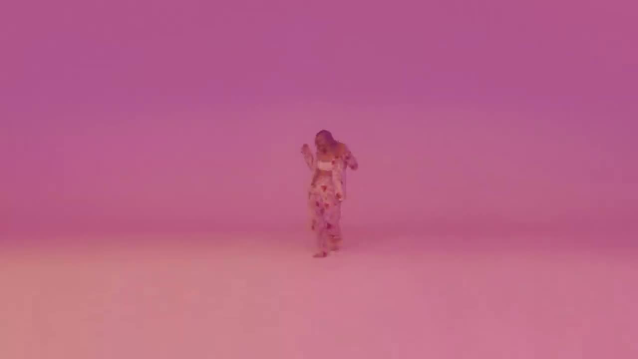 Вера Брежнева - Ты не один