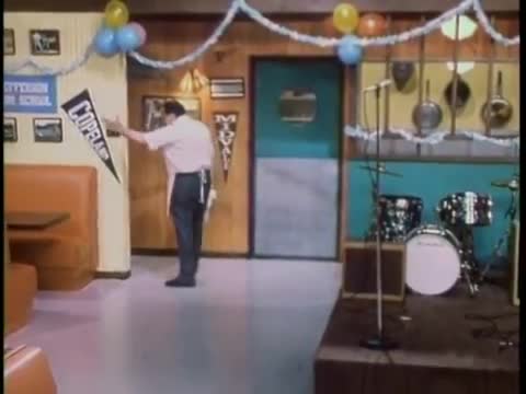 Weezer - Buddy Holly