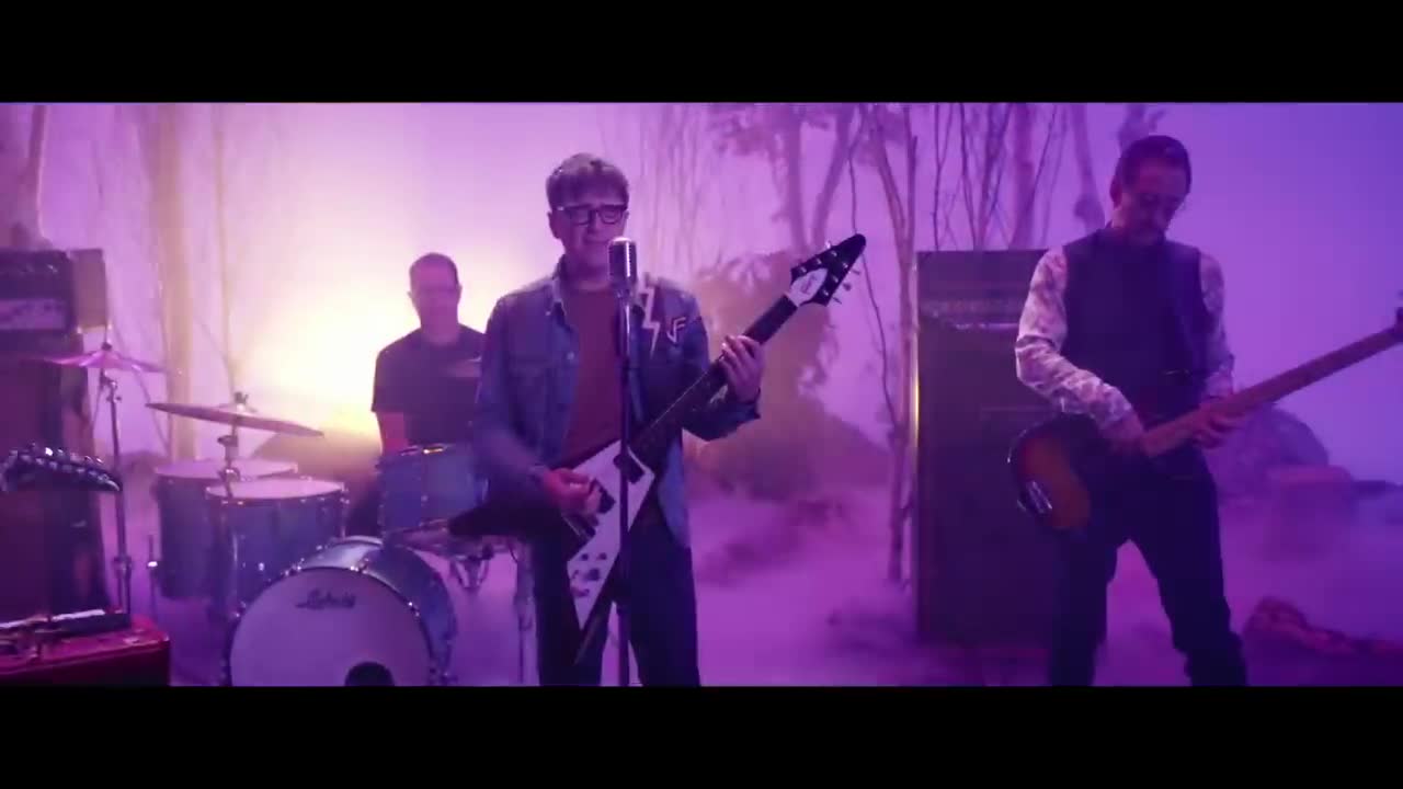 Weezer - Lost in the Woods (Weezer Version)