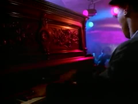 Whitney Houston - I'm Your Baby Tonight