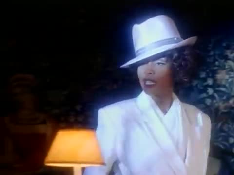 Whitney Houston - I'm Your Baby Tonight