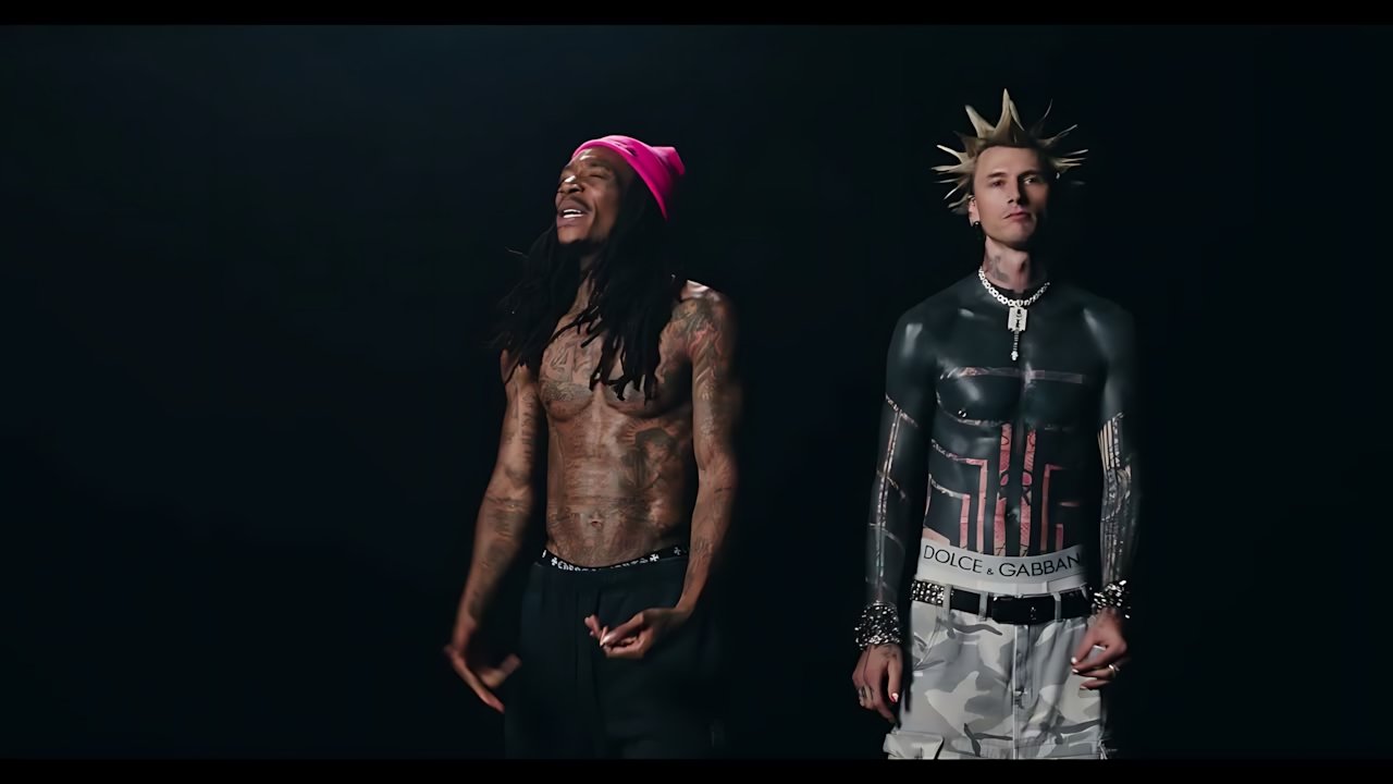 Wiz Khalifa - Everything Tatted