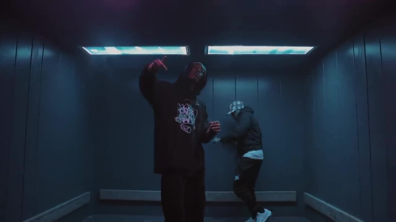 Wiz Khalifa - Forever Ball