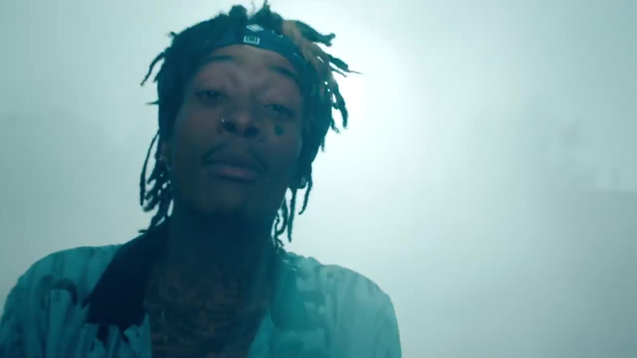 Wiz Khalifa - Stayin Out All Night