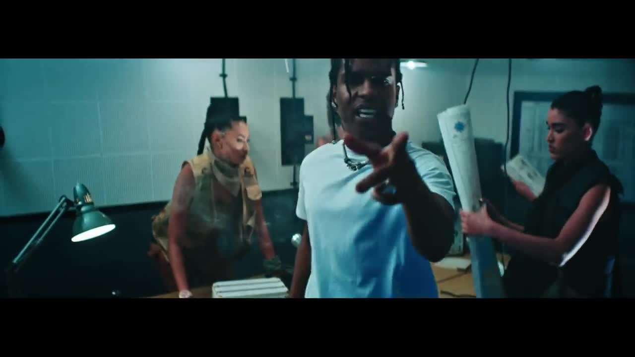 YG - HANDGUN