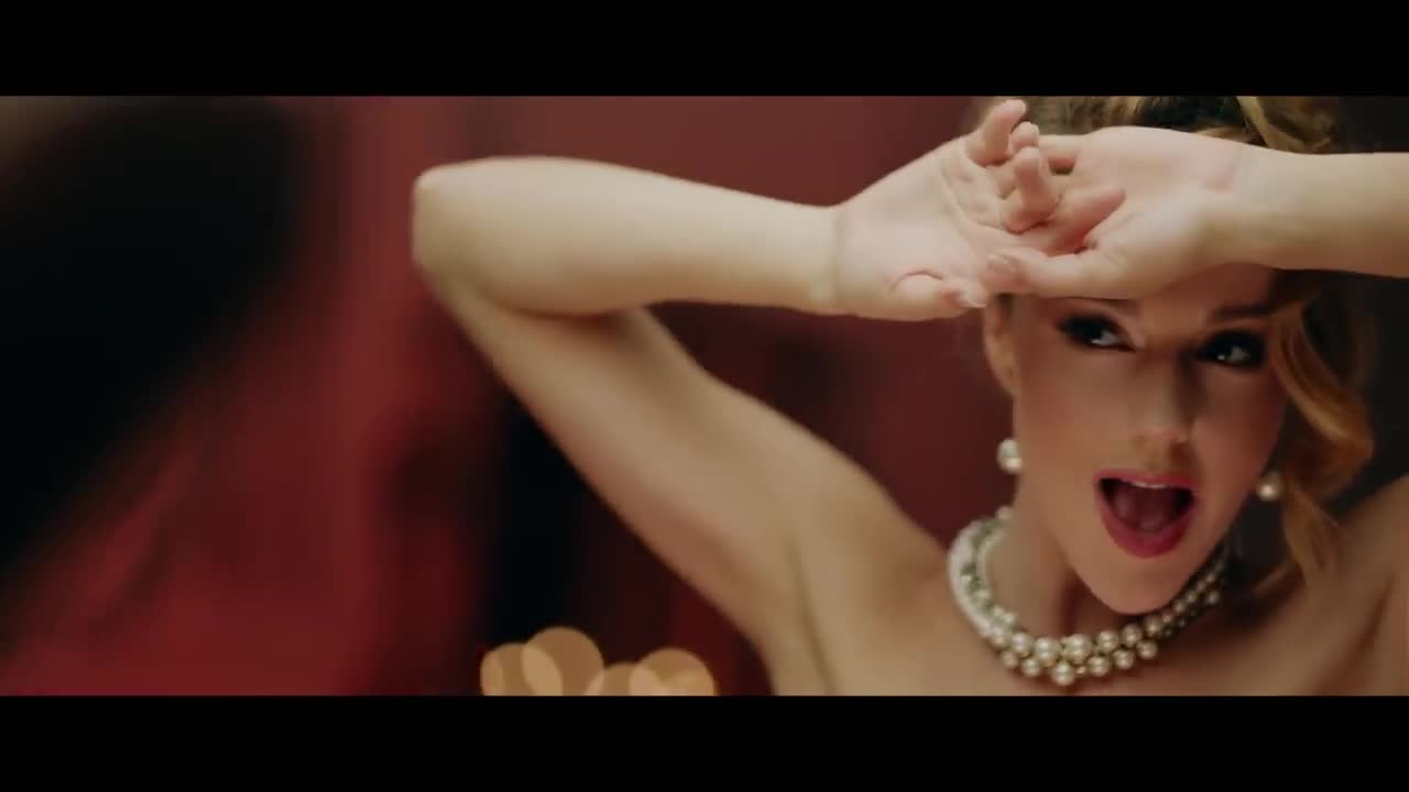 Голая Юлианна Караулова Видео