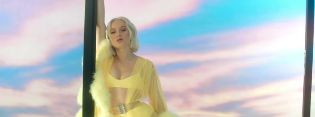 Zara Larsson - Ruin My Life
