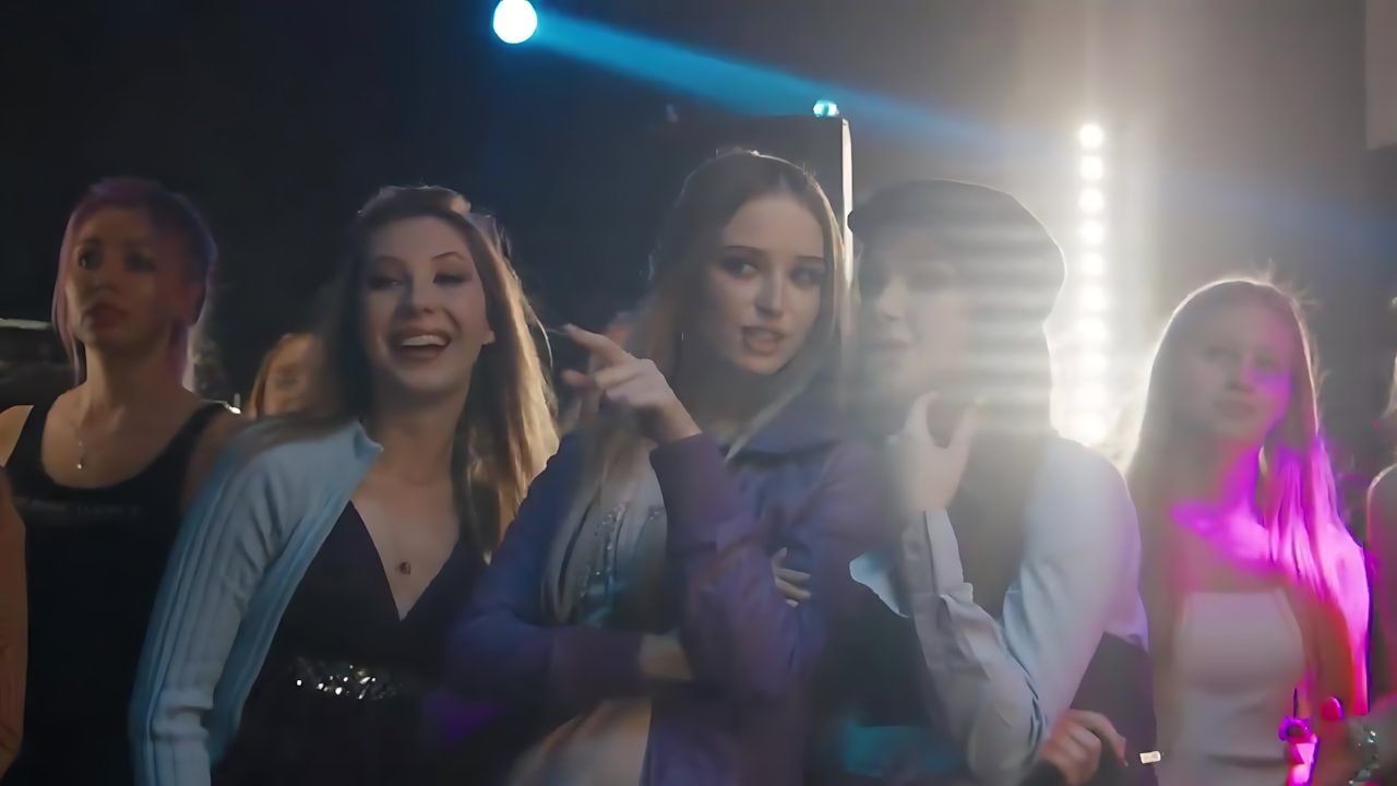 Зомб - Наша Таня горько плачет