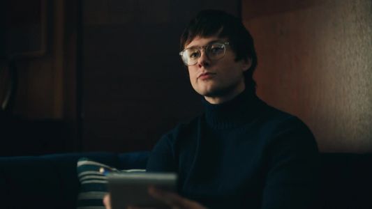 Alec Benjamin - I Sent My Therapist To Therapy