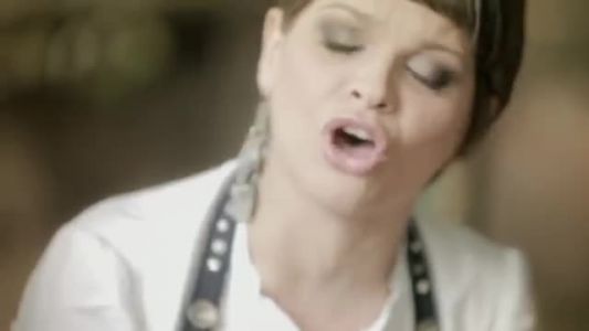 Alessandra Amoroso - Arrivi tu
