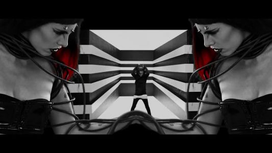 Alesso - Tear the Roof Up